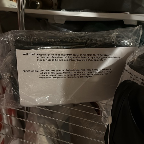 Valentino Orlandi
Black Quilted Chain handbag - Picture 4 of 5